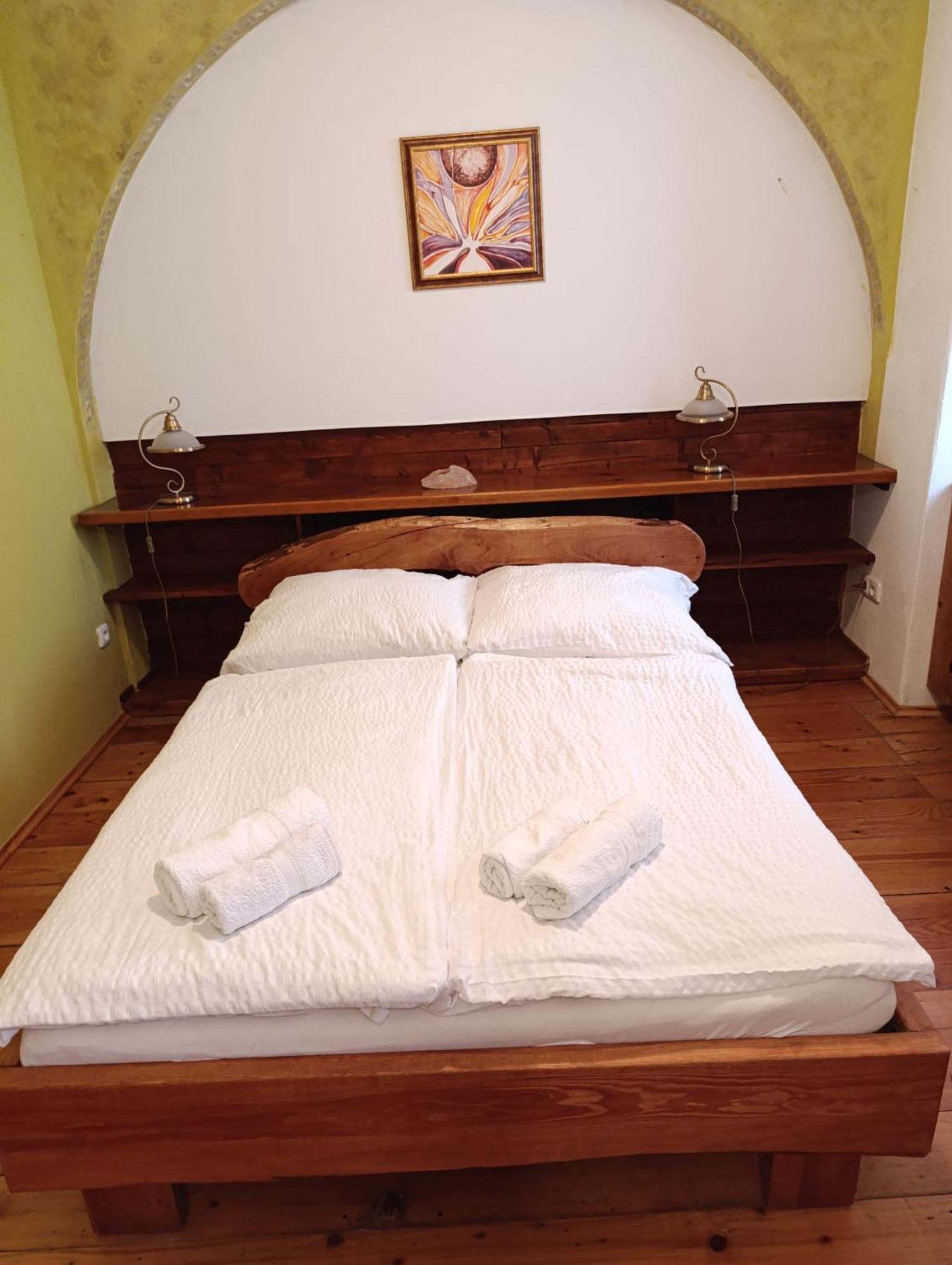 Penzion Avalon Valtice Hotel Ngoại thất bức ảnh